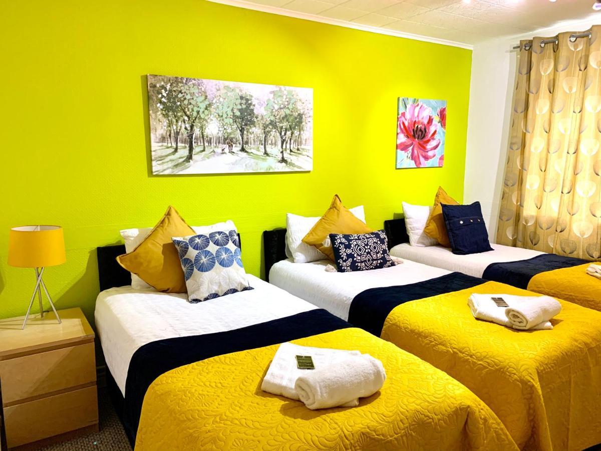 London Excel 2 Bedrooms, Reception, Spacious Apartment Buitenkant foto